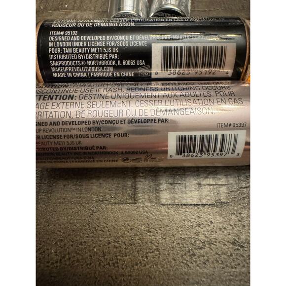 Makeup Revolution Bronze Gold Ethereal Liquid Highlighter 0.61 Fl. Oz - Picture 5 of 5